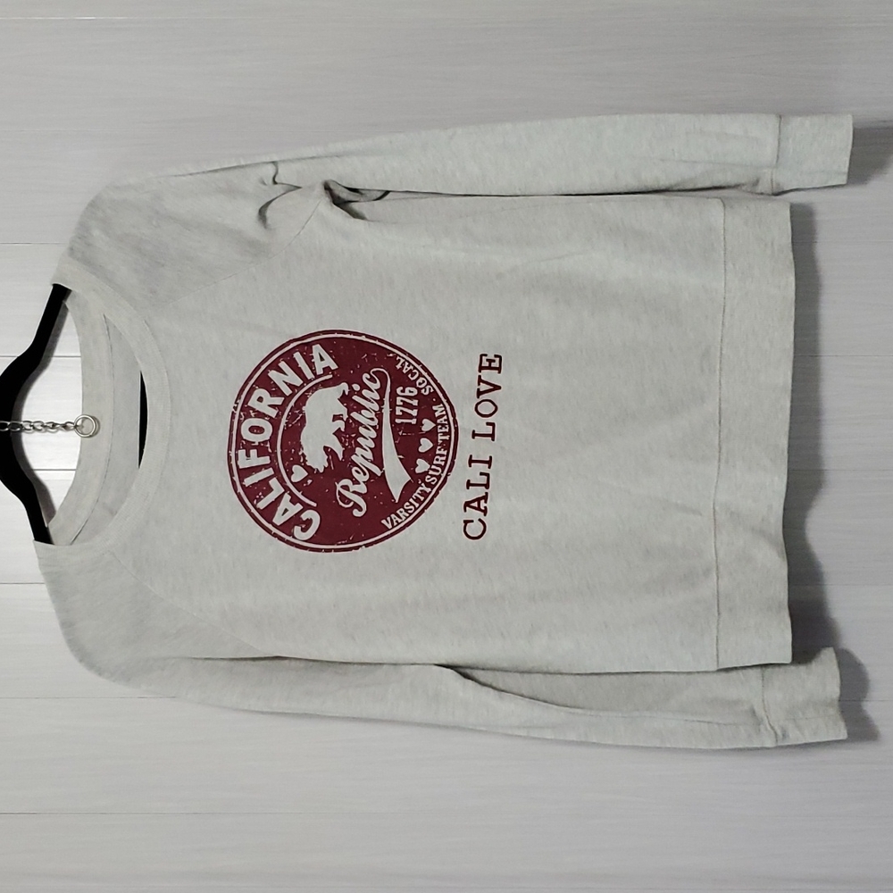 Reflex California cali love pull on sweater Sz Small